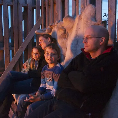 Seljenes シャレー *