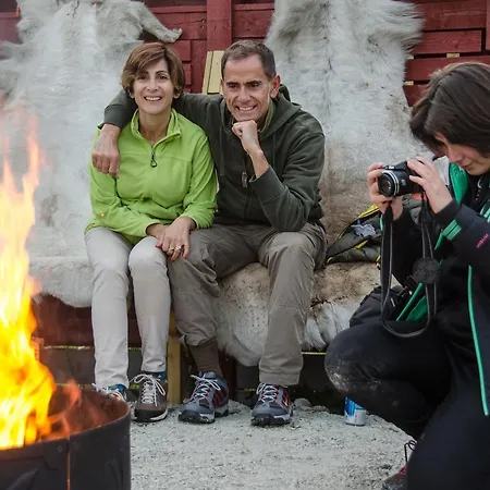 Seljenes シャレー *