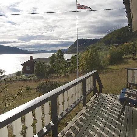 Seljenes Chalet