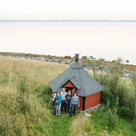 Seljenes Chalet